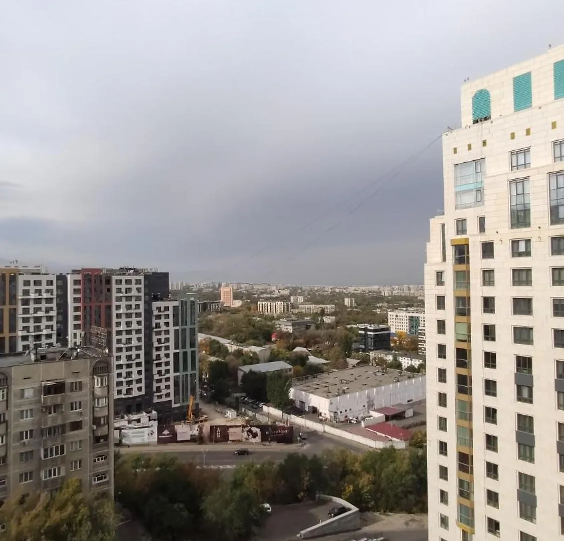 Dm Aparts - Жк Central Avenue Business Almaty 0*,