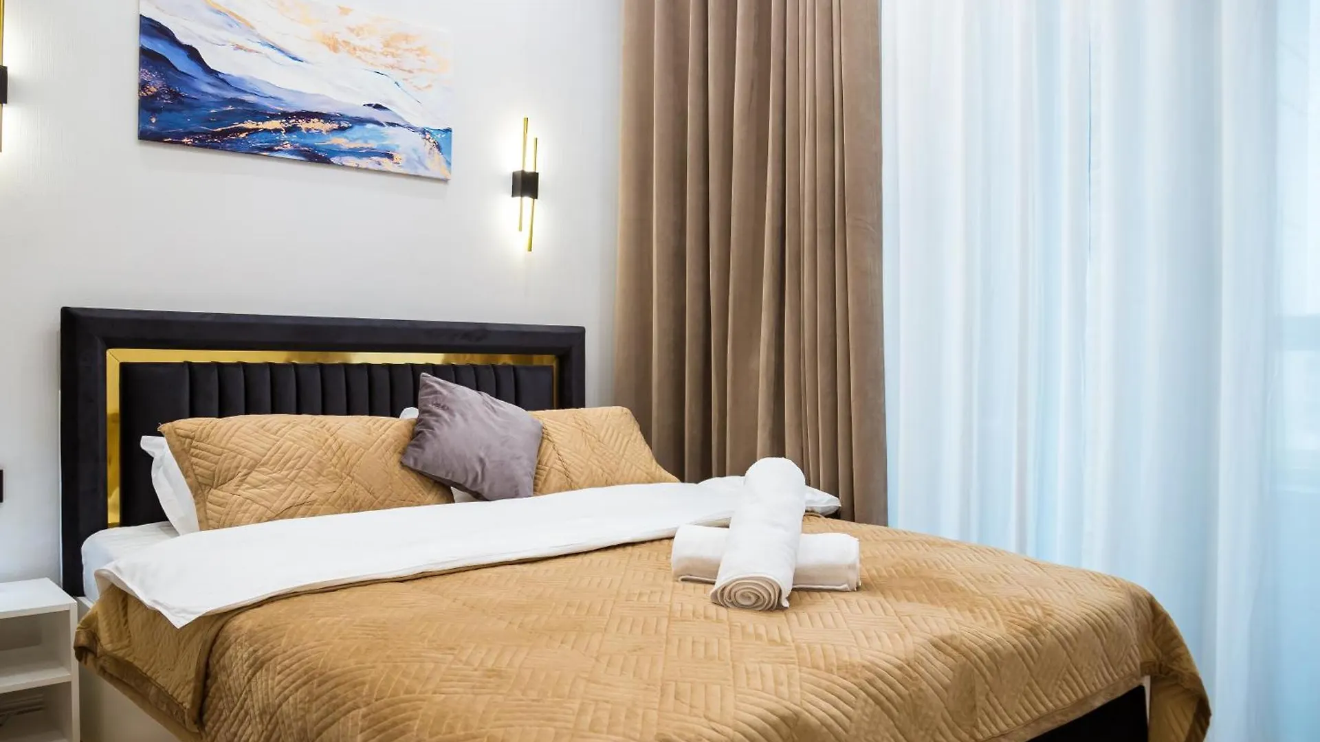 Dm Aparts - Жк Central Avenue Business Almaty Kazakhstan