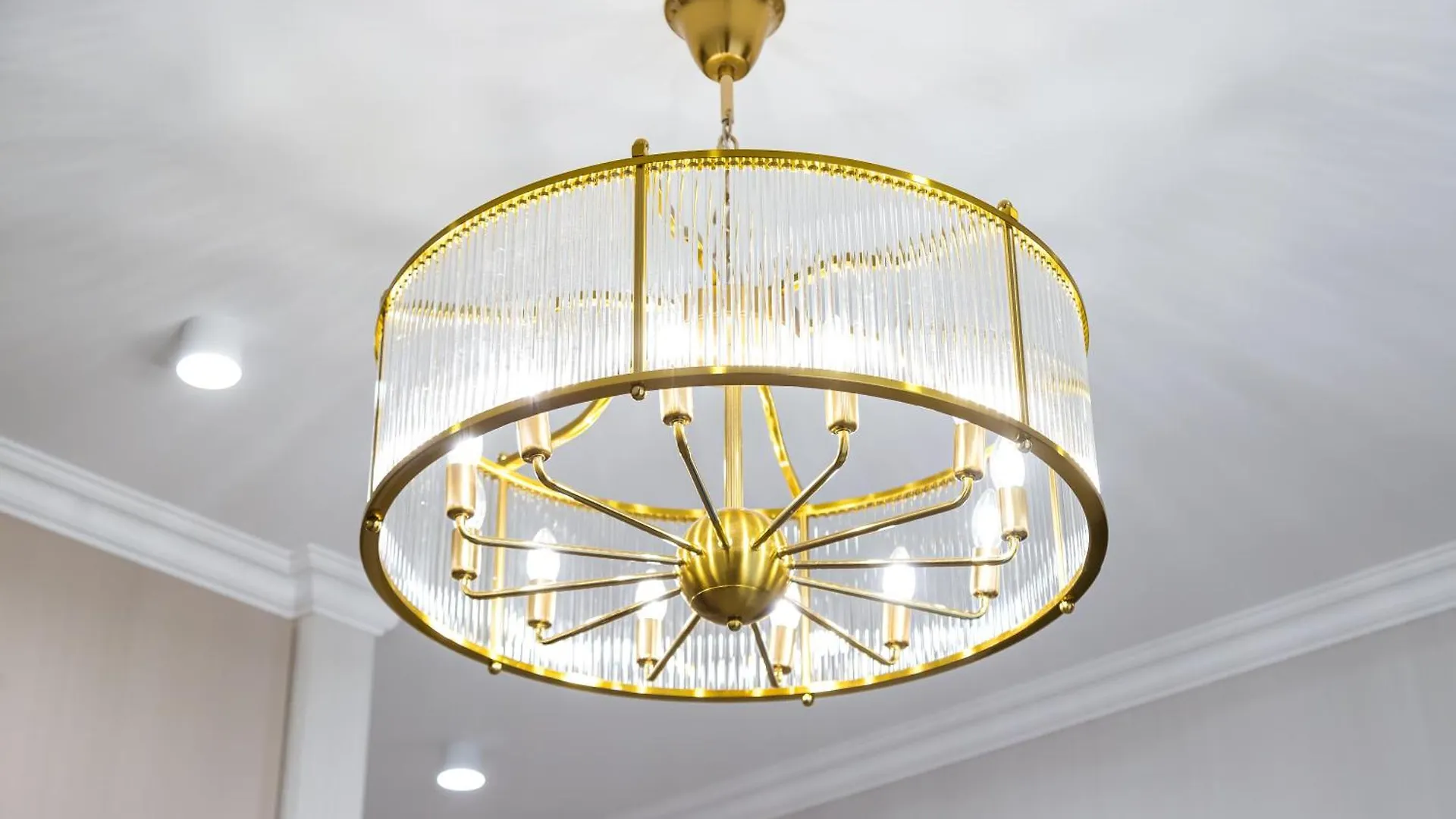 Dm Aparts - Жк Central Avenue Business Almaty Apartment